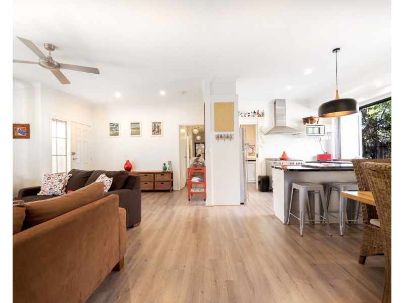 22 Dover Street, Sunderland Bay VIC 3922