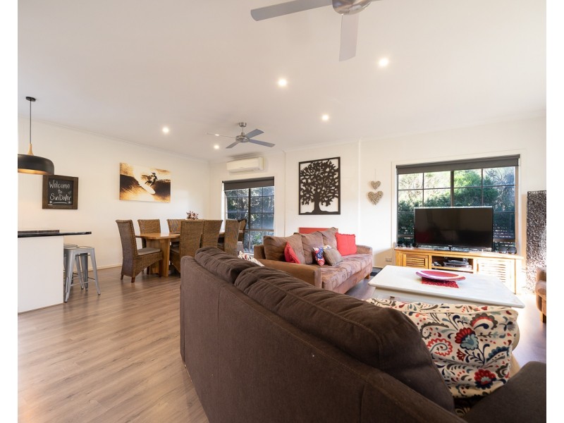 22 Dover Street, Sunderland Bay VIC 3922