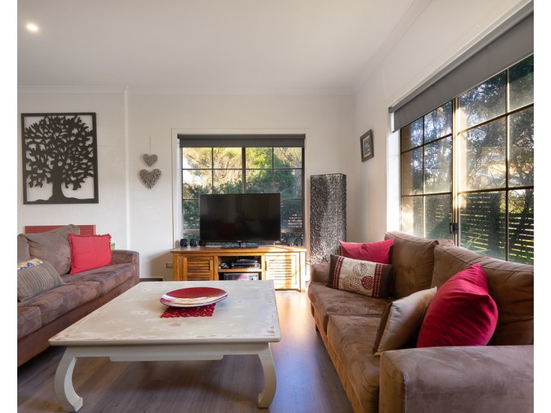 22 Dover Street, Sunderland Bay VIC 3922