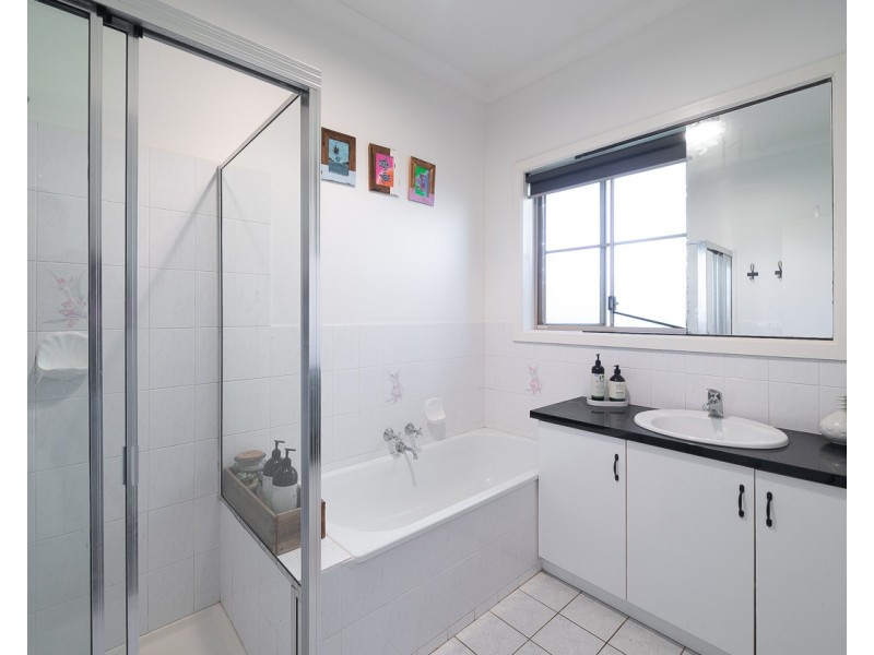 22 Dover Street, Sunderland Bay VIC 3922