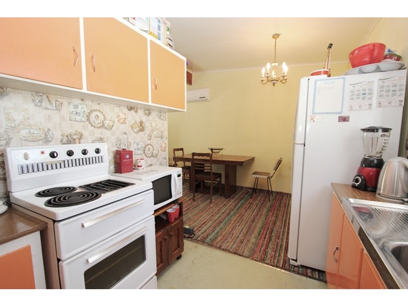 64 Bayview Drive, Cowes VIC 3922