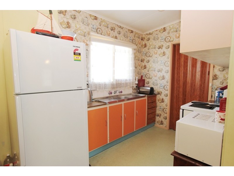 64 Bayview Drive, Cowes VIC 3922