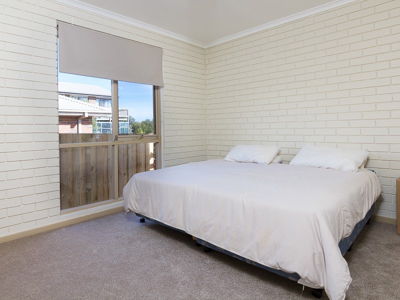 15 Keam Crescent, San Remo VIC 3925