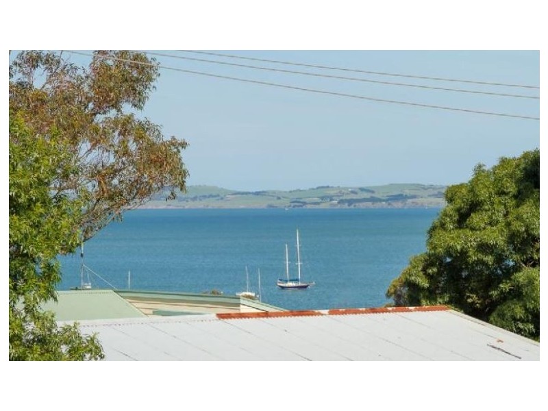 27 Poulter Avenue, Rhyll VIC 3923