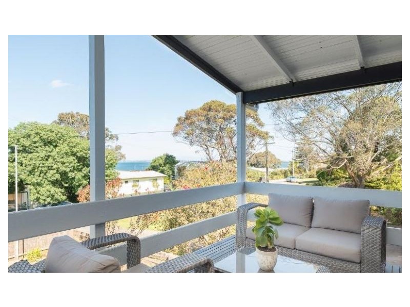 27 Poulter Avenue, Rhyll VIC 3923