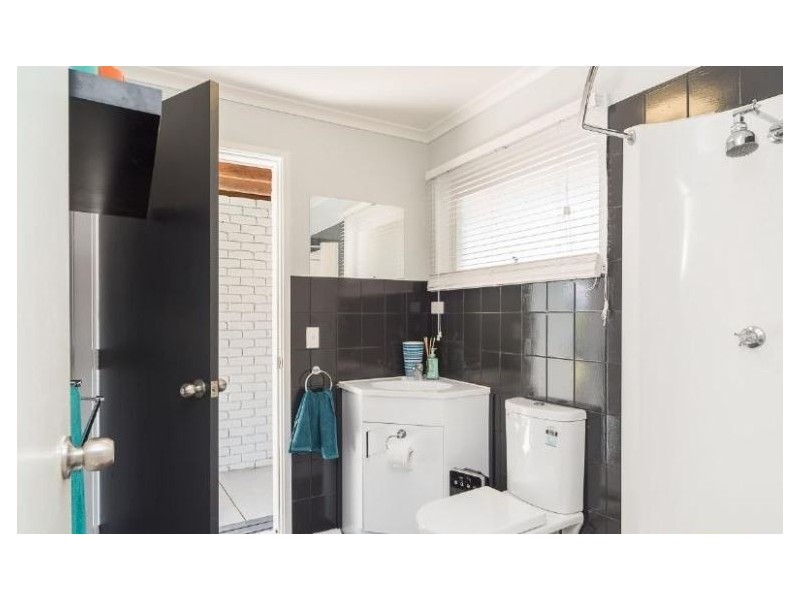 27 Poulter Avenue, Rhyll VIC 3923