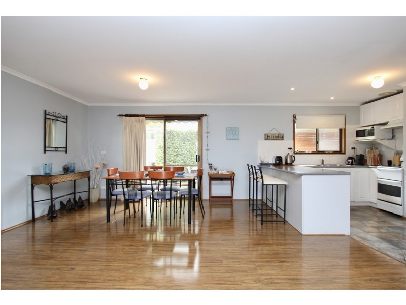 10 Happy Valley Drive, Sunset Strip VIC 3922