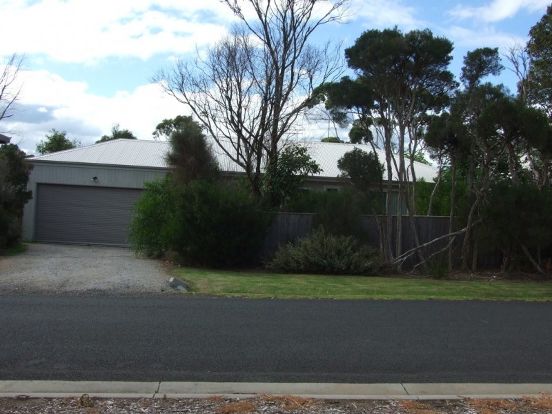 49 Anderson Road, Cowes VIC 3922