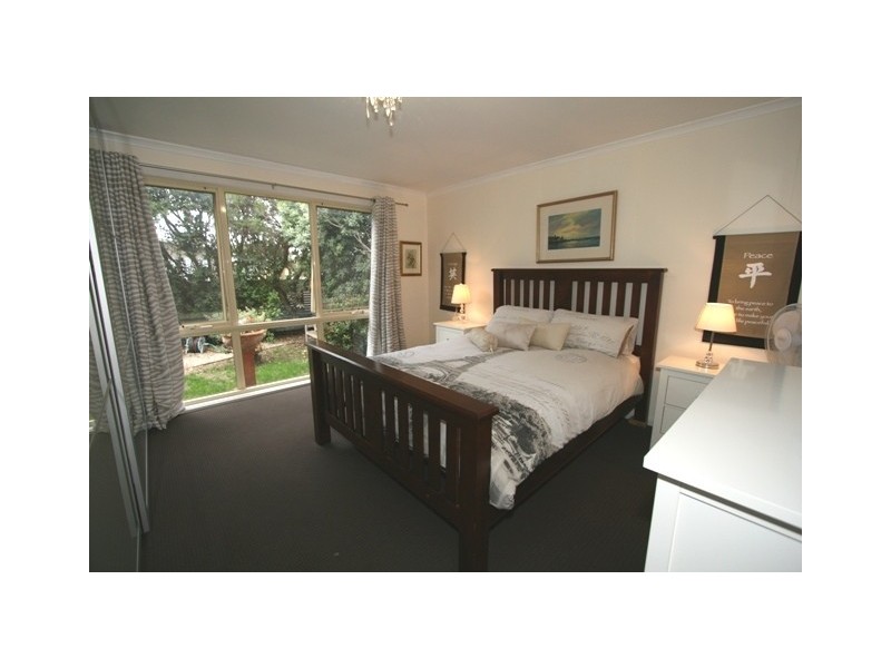 14 Dover Street, Sunderland Bay VIC 3922