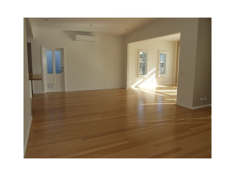 6 Cronulla Avenue, Cape Woolamai VIC 3925