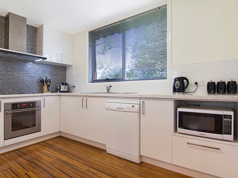 18 Blue Gum Court, Cowes VIC 3922