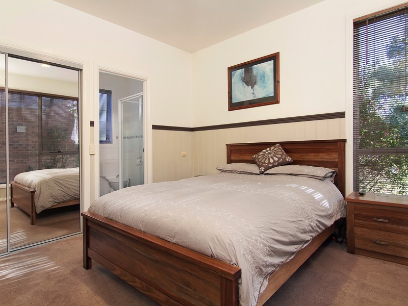 18 Blue Gum Court, Cowes VIC 3922