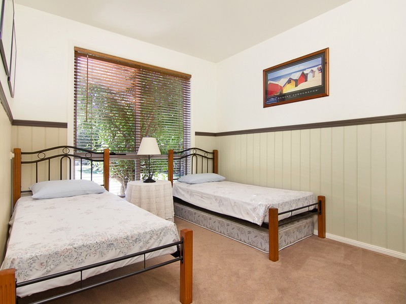 18 Blue Gum Court, Cowes VIC 3922