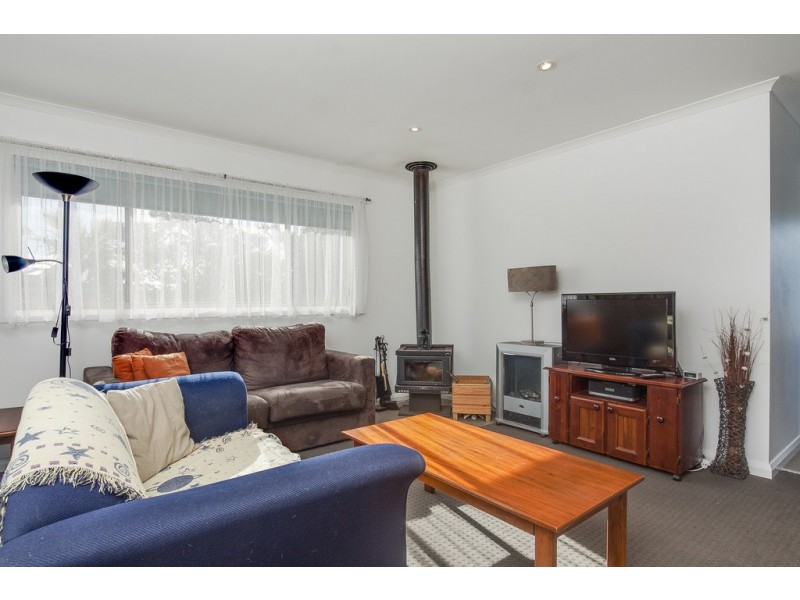 14 Alvina Crescent, Surf Beach VIC 3922