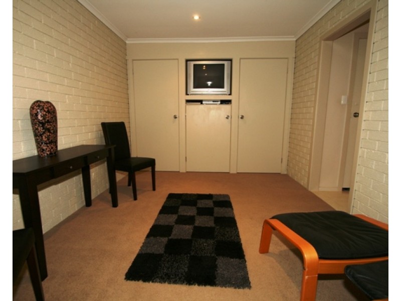 1/4 McHaffie Drive, Cowes VIC 3922