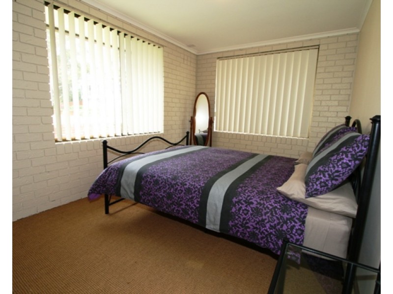 1/4 McHaffie Drive, Cowes VIC 3922