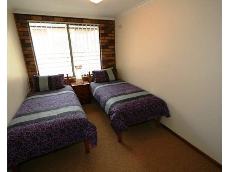 1/4 McHaffie Drive, Cowes VIC 3922
