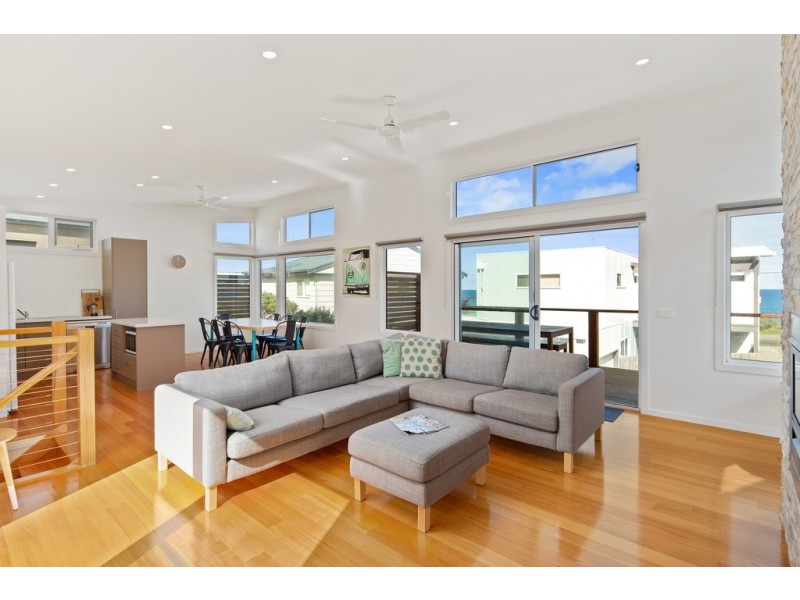 Unit 2, 72 The Esplanade, Sunderland Bay VIC 3922