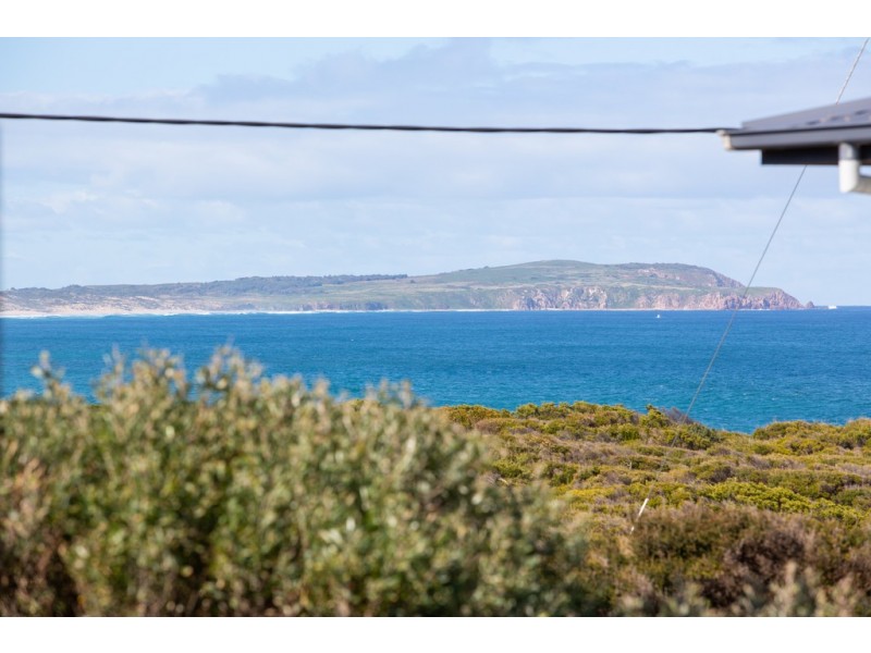 Unit 2, 72 The Esplanade, Sunderland Bay VIC 3922