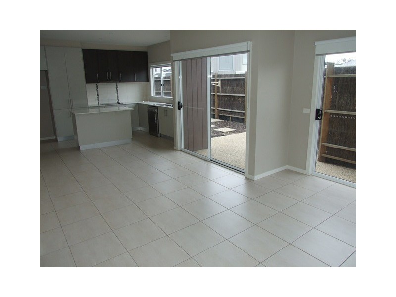 Unit 5, 7-9 Norman Dve, Cowes VIC 3922