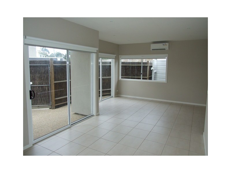 Unit 5, 7-9 Norman Dve, Cowes VIC 3922