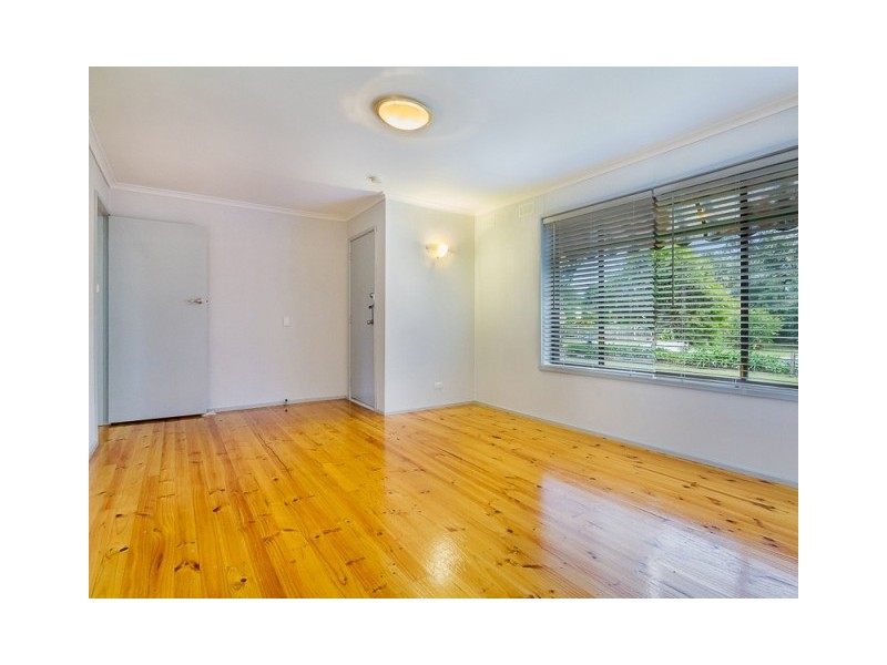 11 Monash Ave, Cowes VIC 3922