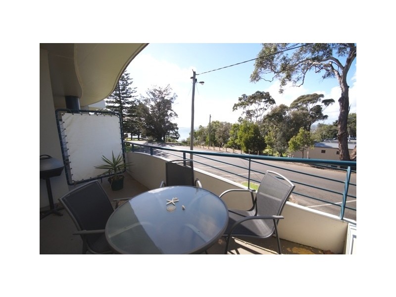 215/2-10 Steele Street, Cowes VIC 3922