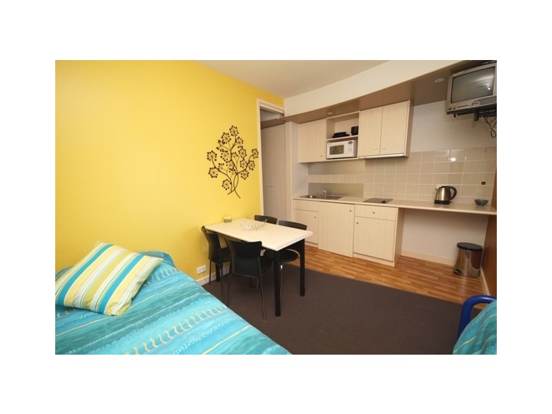 215/2-10 Steele Street, Cowes VIC 3922