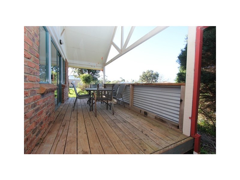 1 Acacia Close, Cowes VIC 3922