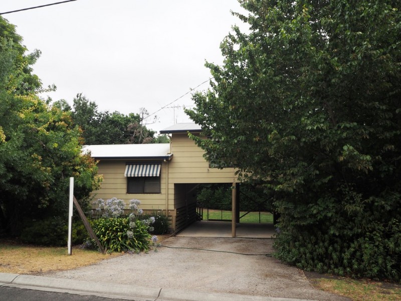 5 Glen Isla Court, Cowes VIC 3922