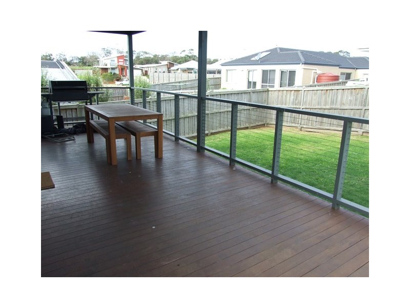 7 Kingfisher Way, Cowes VIC 3922