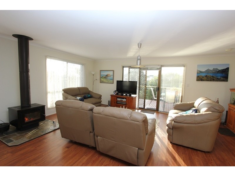 15 Cronulla Avenue, Cape Woolamai VIC 3925