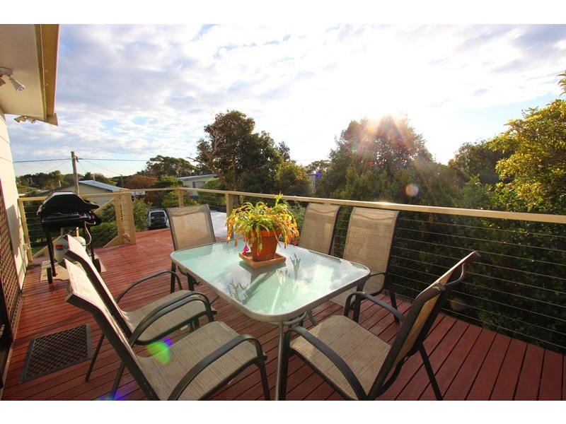 15 Cronulla Avenue, Cape Woolamai VIC 3925