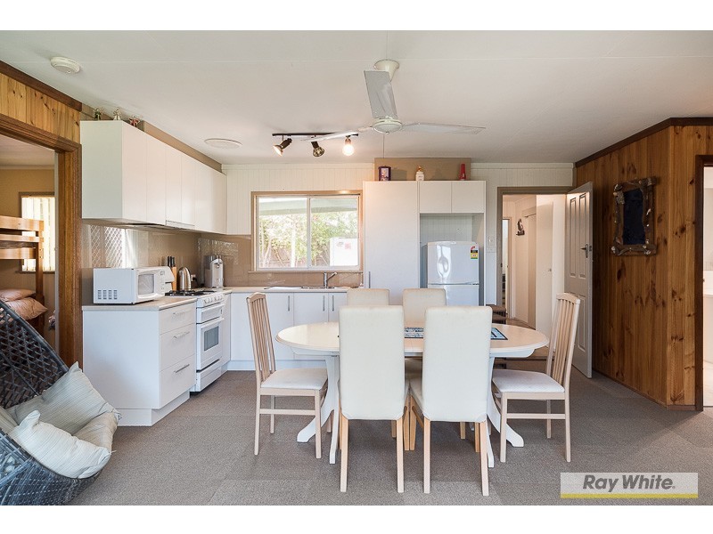 21 Justice Road, Cowes VIC 3922