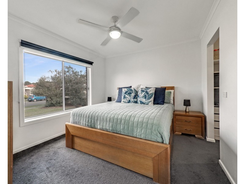 28 Manna Gum Drive, Cowes VIC 3922