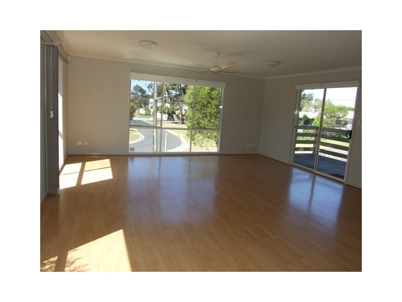 28 St Georges Road, Cowes VIC 3922