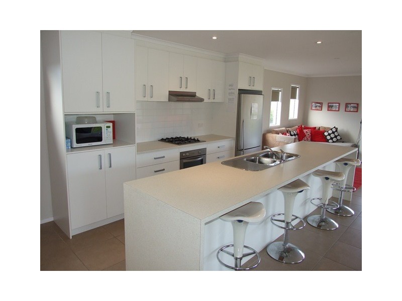 7 Kingfisher Way, Cowes VIC 3922