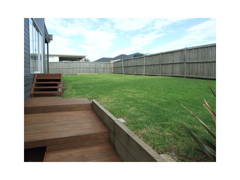 7 Kingfisher Way, Cowes VIC 3922