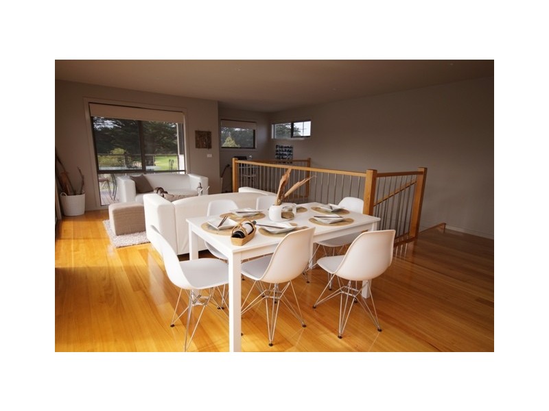 41 Settlement Road, Cowes VIC 3922