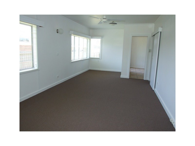 5 Grandview Grove, Cowes VIC 3922