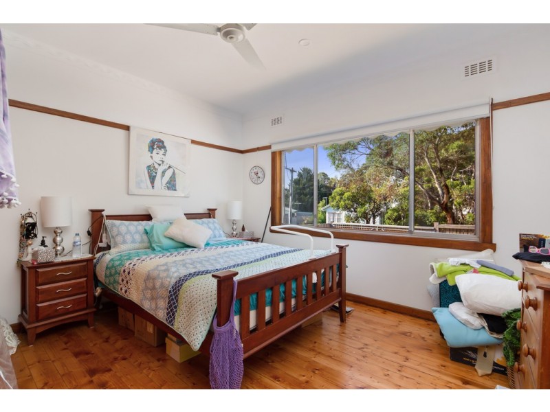 32 Scenic Drive, Cowes VIC 3922