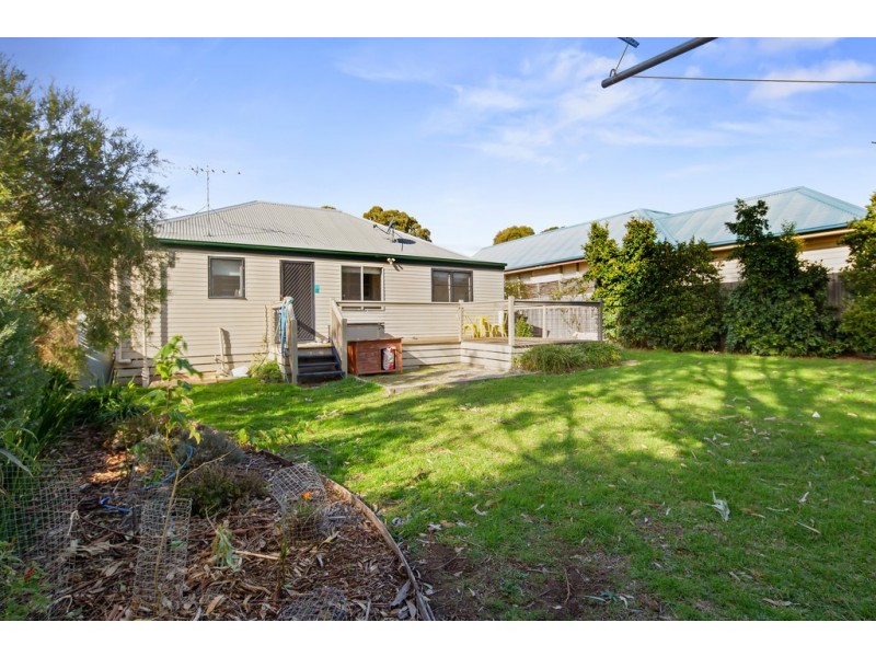 32 Scenic Drive, Cowes VIC 3922