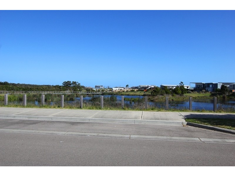 3 Fairway Mews, Cowes VIC 3922