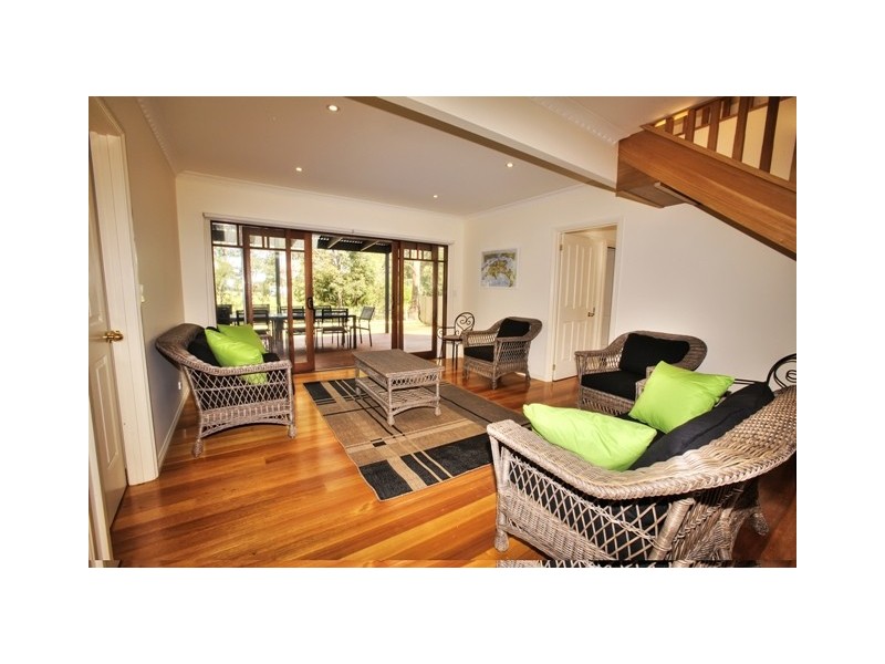 6 Collins Street, Silverleaves VIC 3922