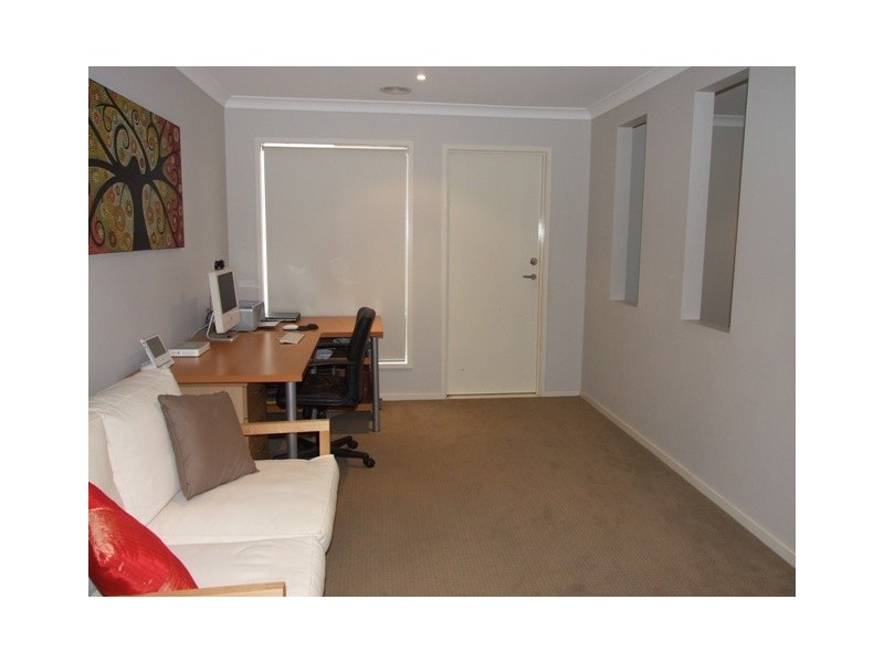 11 Dianella Way, Cowes VIC 3922