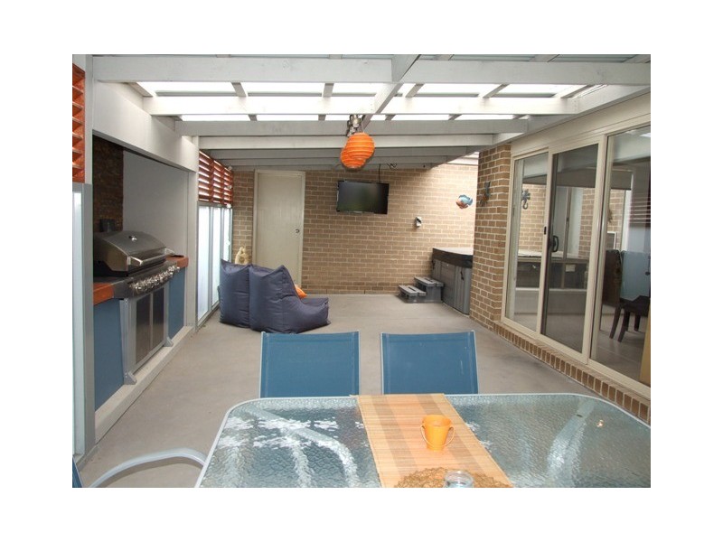 11 Dianella Way, Cowes VIC 3922