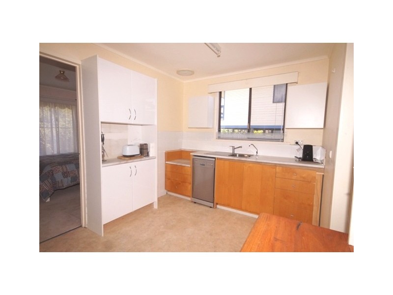 83 Justice Road, Cowes VIC 3922