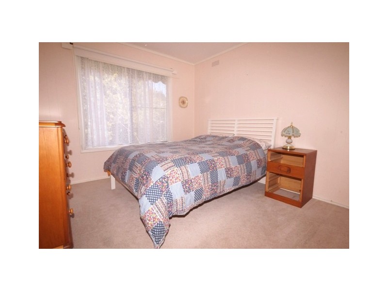 83 Justice Road, Cowes VIC 3922