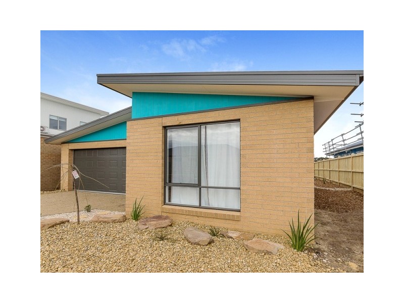 20 Grampian Boulevard, Cowes VIC 3922