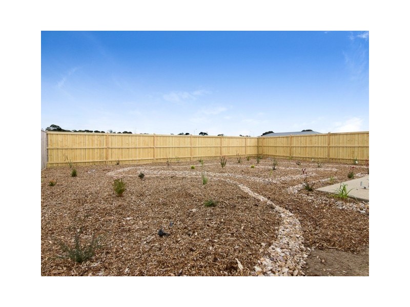 20 Grampian Boulevard, Cowes VIC 3922